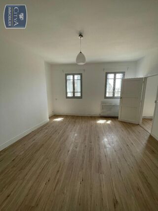  Appartement à louer 3 pièces 53 m²