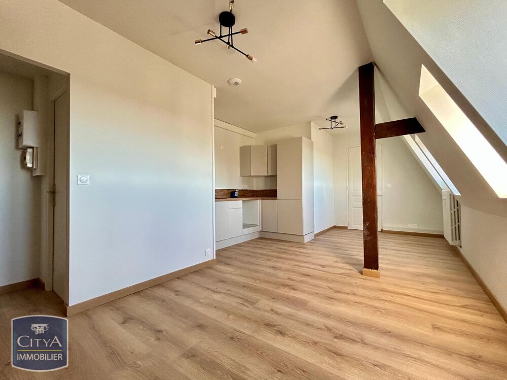 location Appartement - 1 pièce(s) - 40 m² Charleville-Mézières (08000)