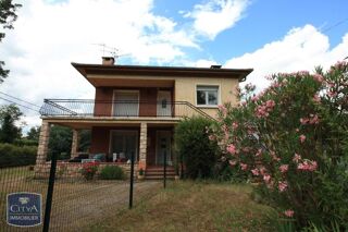  Appartement à louer 4 pièces 96 m²