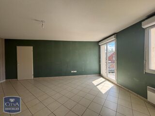  Appartement à louer 4 pièces 77 m²