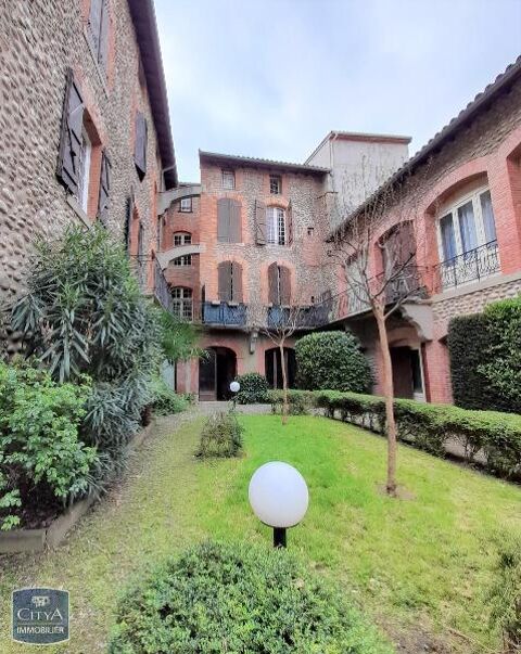   Location Appartement Appartement - 4 pièce(s) - 135 m²