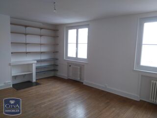  Appartement à louer 3 pièces 71 m²