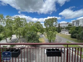  Appartement à louer 3 pièces 57 m²