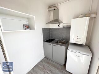  Appartement à louer 1 pièce 31 m²