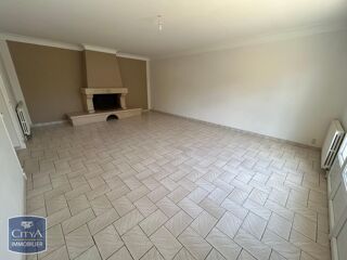  Maison à louer 6 pièces 173 m²