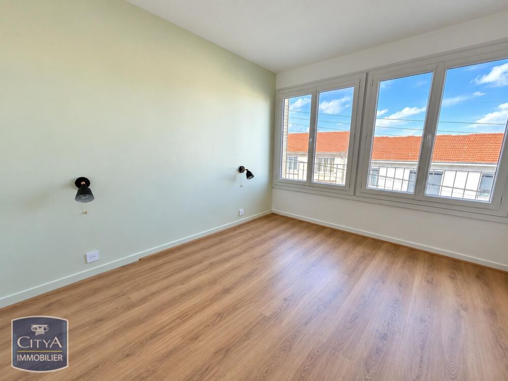 À LOUER ! Découvrez cet appartement T4 spacieux et lumin....