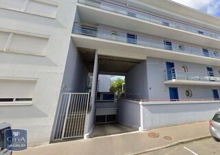  Parking / Garage � louer 