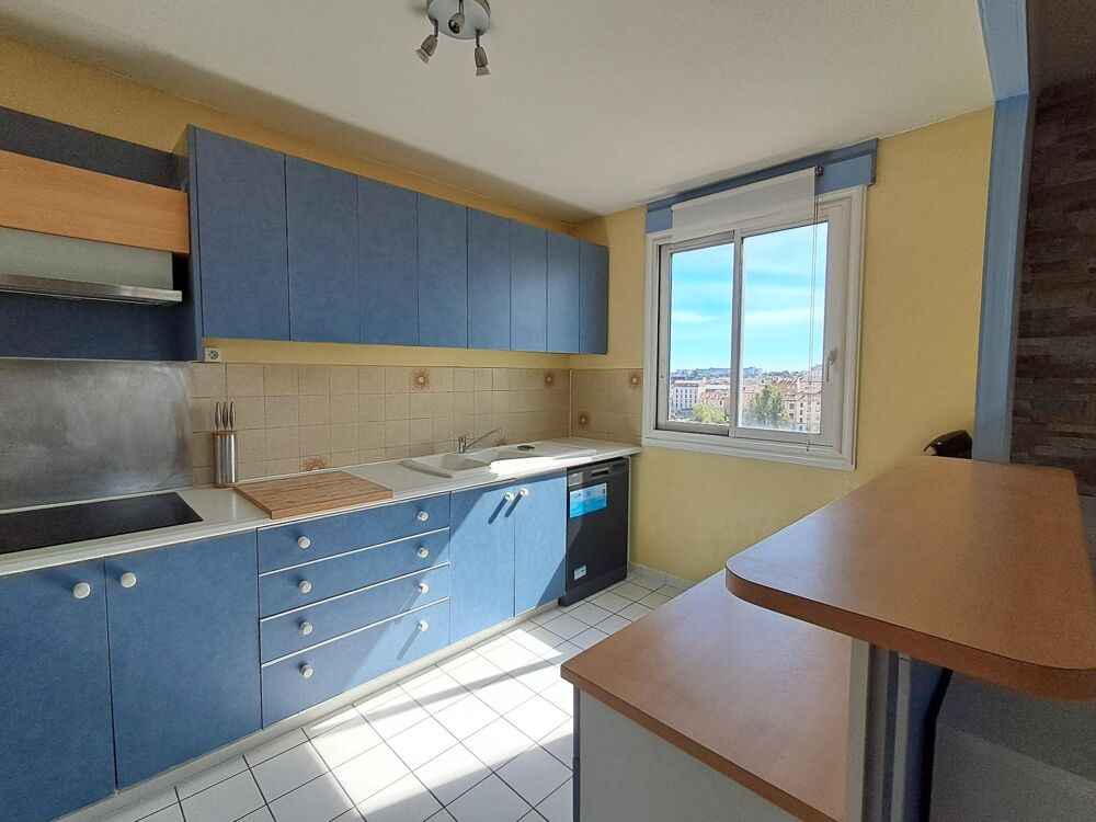 VILLEURBANNE T4 GRANCLEMENT - Nadine et l'agence Corneil....