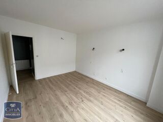  Appartement à louer 3 pièces 58 m²