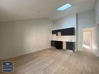  Appartement à louer 2 pièces 38 m²