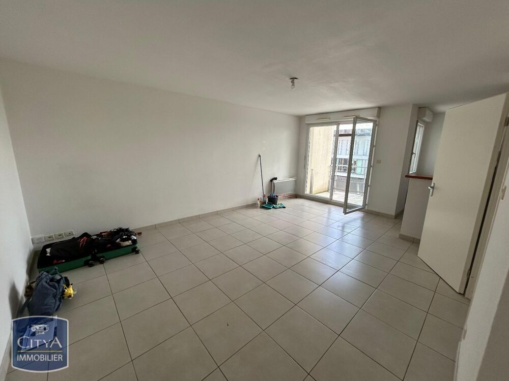 location Appartement - 2 pièce(s) - 44 m² Poitiers (86000)