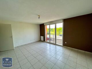  Appartement à louer 2 pièces 45 m²