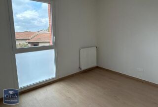  Appartement à louer 3 pièces 65 m²