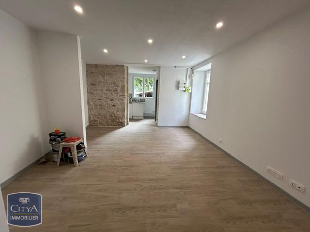 À louer : Charmant appartement T1 situé à Orléans, dans ....