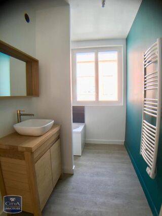  Appartement � louer 5 pi�ces 102 m�