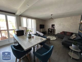  Appartement à louer 3 pièces 75 m²