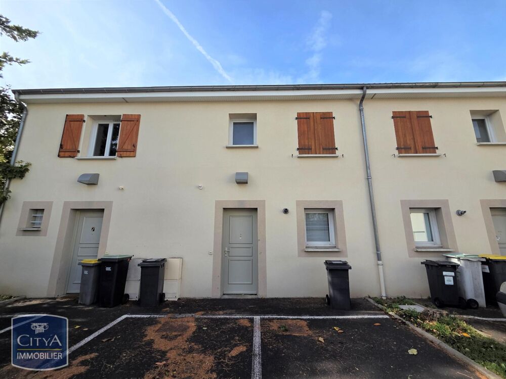 À LOUER : Maison avec terrasse et jardinet, type T4 situ....