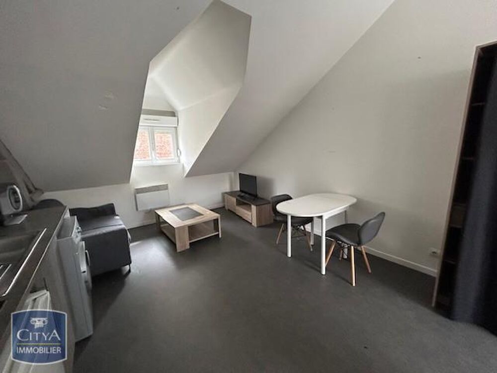 À LOUER : Charmant appartement T1 situé au coeur de la vi....