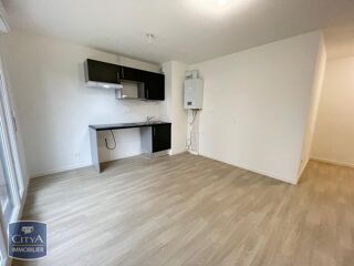  Appartement à louer 3 pièces 56 m²