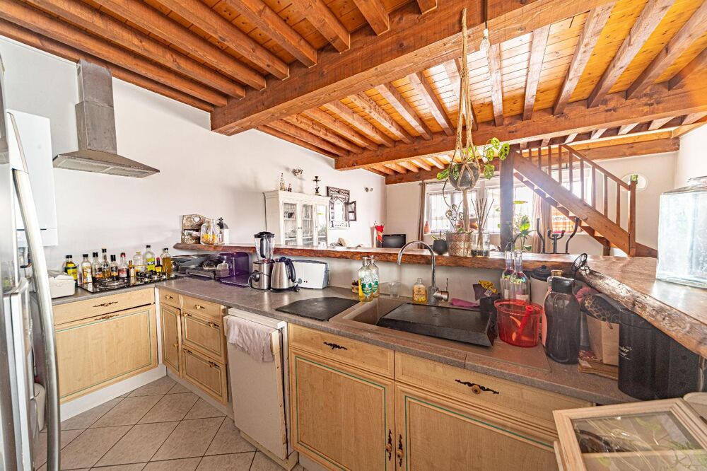 location Appartement - 3 pièce(s) - 85 m² Feillens (01570)