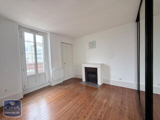  Appartement à louer 3 pièces 45 m²