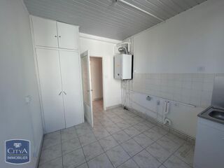  Appartement à louer 3 pièces 69 m²