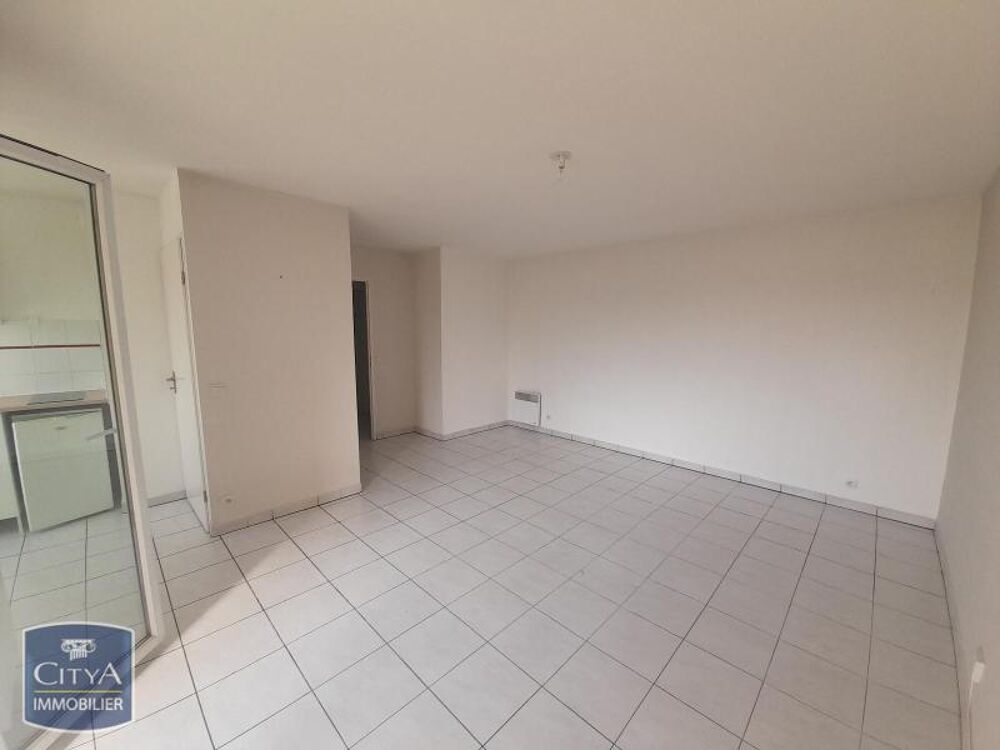 À LOUER : Joli Appartement T2 à TARBES, dans un quartier....
