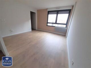  Appartement à louer 2 pièces 34 m²
