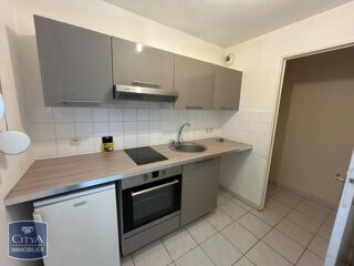  Appartement à louer 2 pièces 45 m²