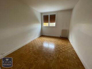  Appartement � louer 4 pi�ces 97 m�