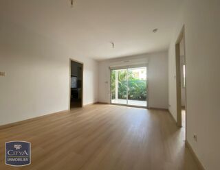  Appartement à louer 2 pièces 45 m²