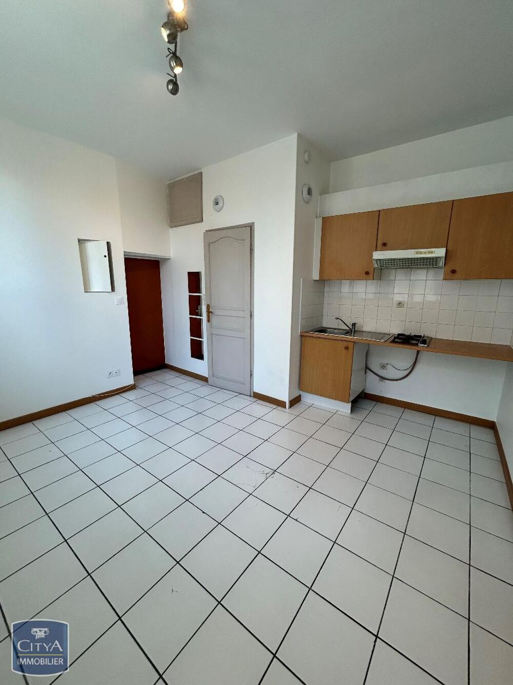 GRENOBLE, 22 rue Barnave, Appartement à louer de 1 Pièce....