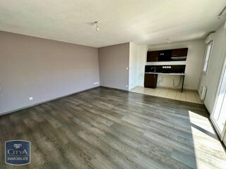  Appartement à louer 3 pièces 67 m²