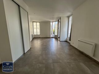 Appartement à louer 3 pièces 67 m²