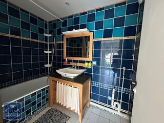 Appartement à louer 2 pièces 56 m²