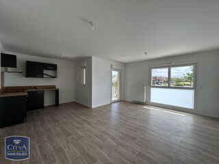  Appartement à louer 3 pièces 66 m²