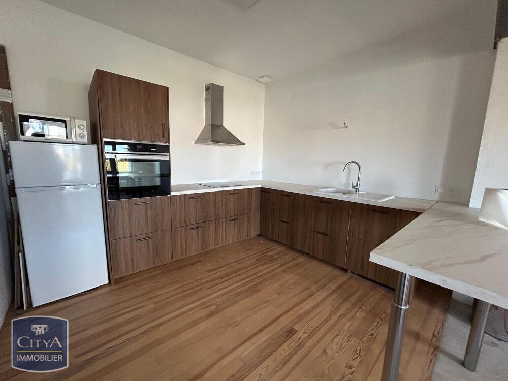 À LOUER : Découvrez ce magnifique appartement T4, idéale....