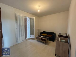  Appartement à louer 3 pièces 61 m²