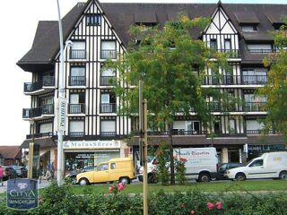  Parking / Garage � louer 