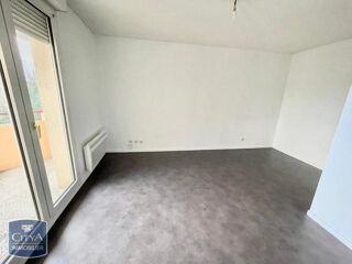  Appartement à louer 1 pièce 26 m²