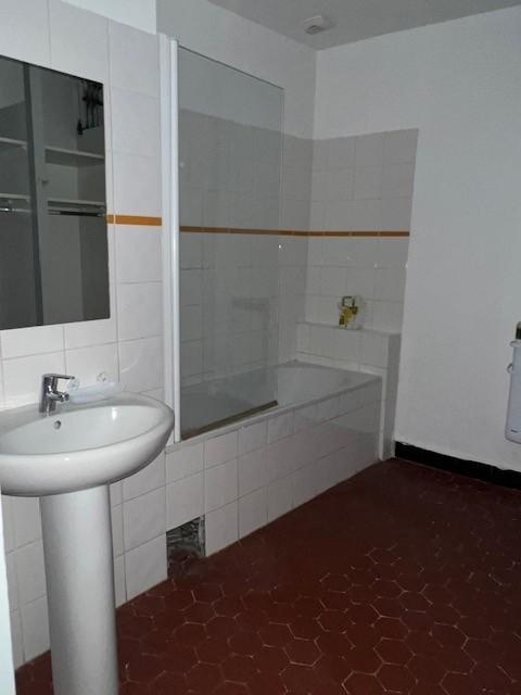  Appartement � louer 3 pi�ces 64 m�