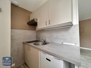  Appartement à louer 2 pièces 31 m²
