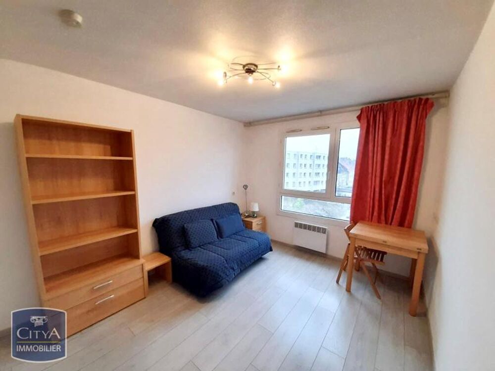 À LOUER : Appartement T1 à Lille, situé dans un quartier....