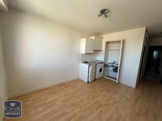  Appartement à louer 1 pièce 19 m²