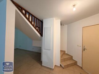 location Maison - 4 pièce(s) - 99 m² Sainte-Marie (97438)