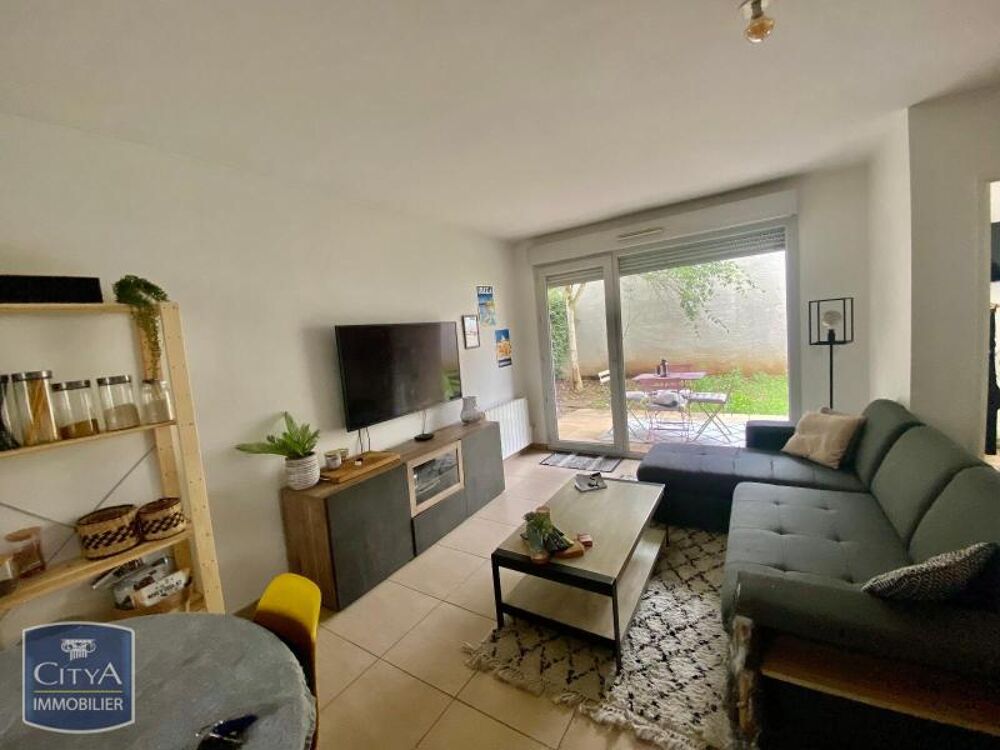 location Appartement - 3 pièce(s) - 62 m² Lyon 8