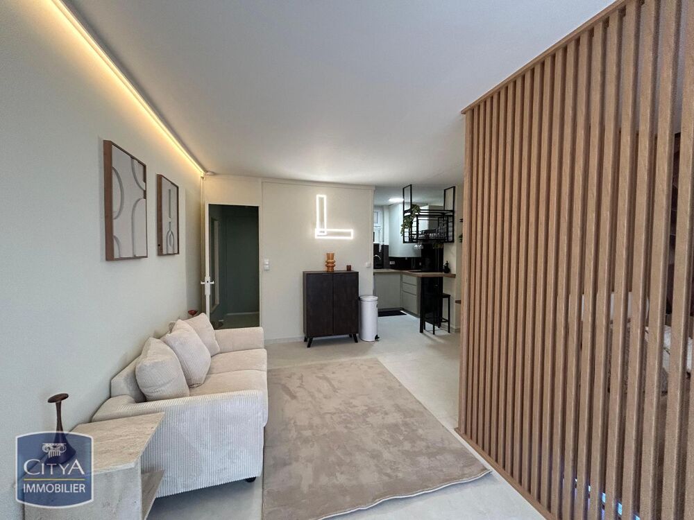 location Appartement - 1 pièce(s) - 40 m² Lyon 8