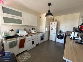  Appartement à louer 4 pièces 78 m²