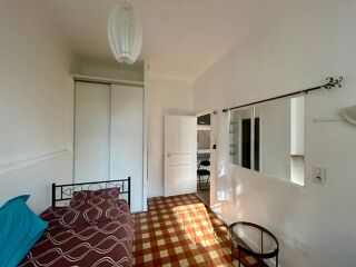  Appartement à louer 1 pièce 24 m²