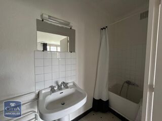  Appartement à louer 1 pièce 28 m²